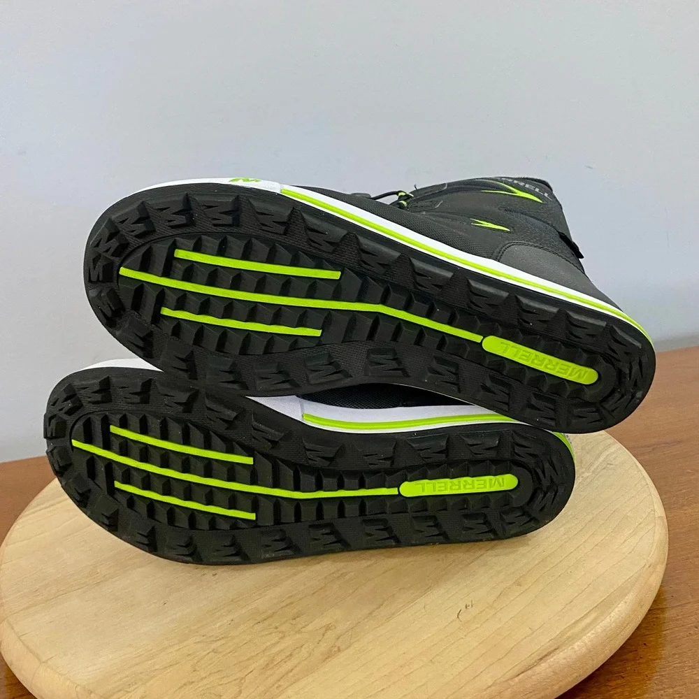 Merrell Snow Bank 3.0 Waterproof Boots Kids Youth Size US 7 Black Neon Green